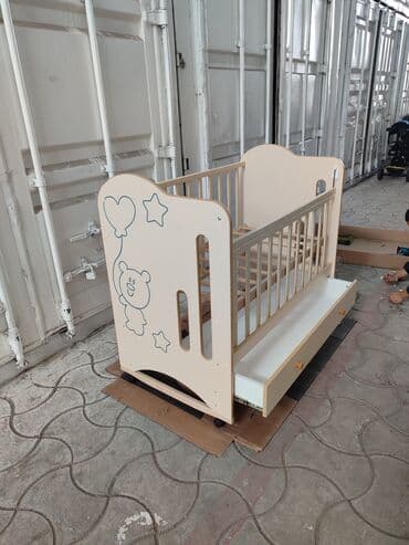 кровать для детского сада: Колеса качалка с ящиком — 1