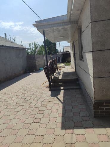 продаю дом бишкек ынтымак: Үй, 4 кв. м, 4 бөлмө, Менчик ээси — 7