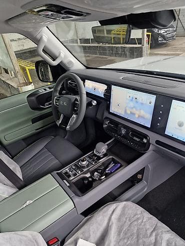 bmw x5 e70: Электрический внедорожник (белый, 5‑дверный) Кузов и дизайн: - — 8