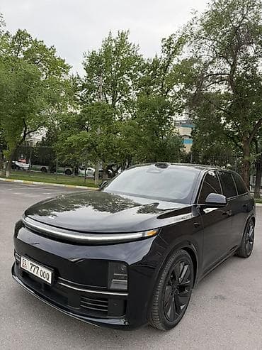 2025: Lixiang L7: 2025 г., Электромобиль, Кроссовер — 2