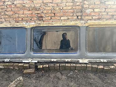 форточка пластиковая: Боковые панели с остеклением для микроавтобуса/кемпера - Комплект — 3