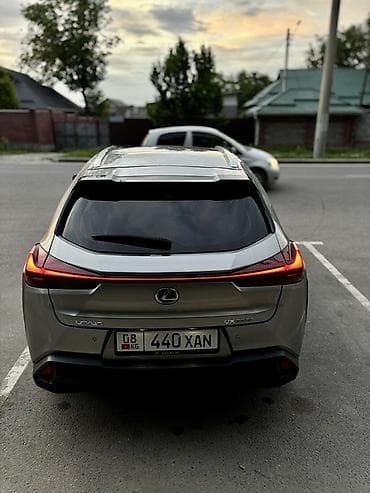 лексус ух 200: Lexus UX: 2019 г., 2 л, Автомат, Гибрид, Кроссовер — 2