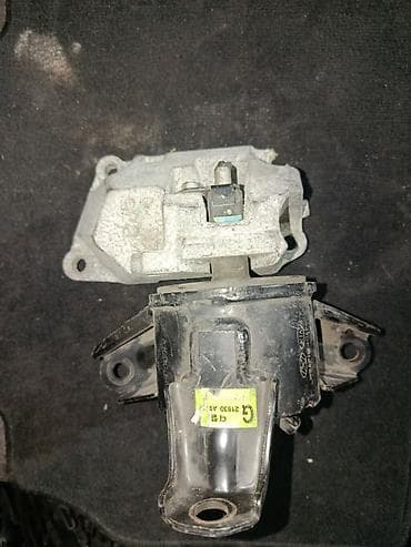 Подушка коробки передач Kia 2015 г. at lalafo.kg Подушка коробки передач Kia 2015 г.