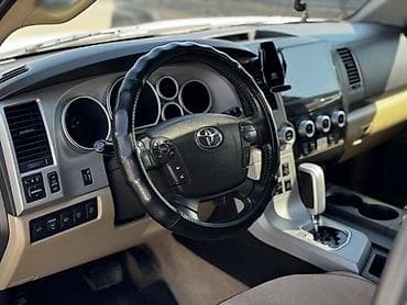 suv: Toyota Sequoia: 2008 г., 5.7 л, Автомат, Бензин, Внедорожник — 8