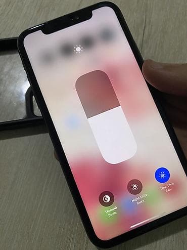 IPhone 11, Б/у, 128 ГБ, Черный, Чехол, 93 % — 3