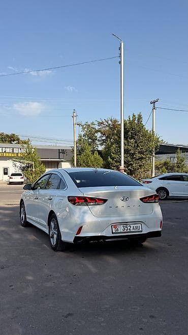 byd e1: Hyundai Sonata: 2022 г., 2 л, Автомат, Газ, Седан — 8