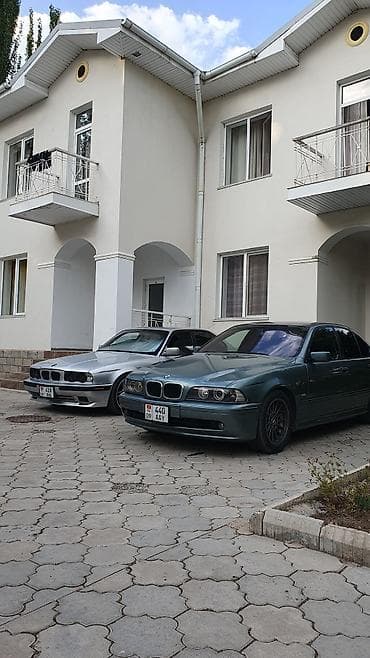 авто в такси: BMW 5 series: 2001 г., 2.5 л, Механика, Бензин, Седан — 10