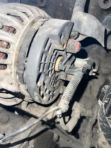 mini jack: Генератор для тягача Renault T‑series, двигатель DXI‑13 (D13 K2), год — 2