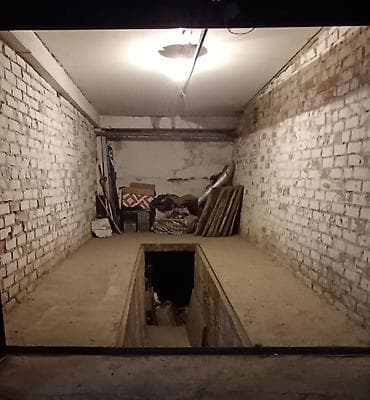 бутка кунг: 19 м², Кирпичный, Бетонный — 4