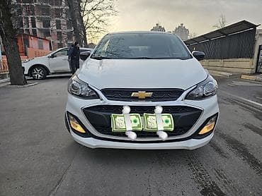 Транспорт: Chevrolet Spark: 2020 г., 1 л, Вариатор, Бензин, Хэтчбэк — 1