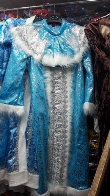 подарки на новый год: Аяз кыз менен Аяз атанын костюмун ижарага алыңыз Прокат костюма — 3