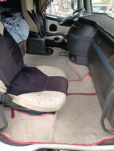 материал для перетяжки салона: Тягач, Volvo, Без прицепа — 3