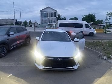 BYD: BYD Qin: 2020 г., Электромобиль, Седан — 1