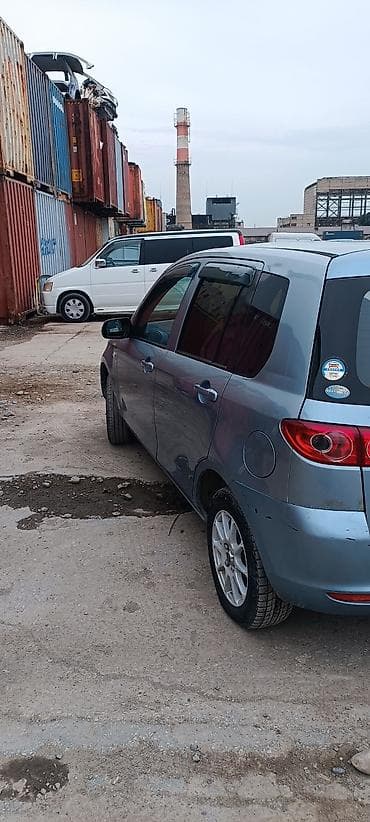лобовое мазда демио: Mazda Demio: 2003 г., 1.3 л, Механика, Бензин, Хэтчбэк — 3