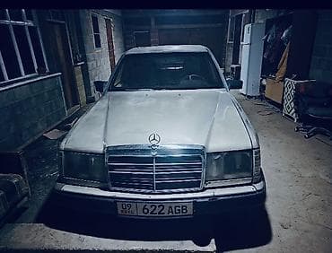 Mercedes-Benz W124: 1988 г., 2.6 л, Механика, Бензин, Седан