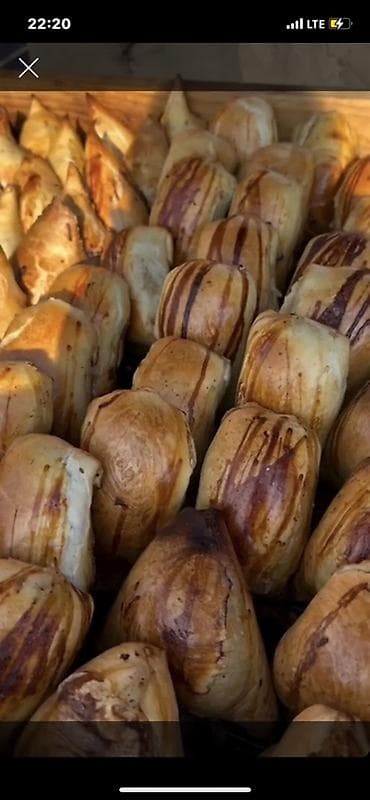 пакыршка: Срочно требуются. Тандырщики лепешки и самсы на Иссык Куль. Оплата — 1