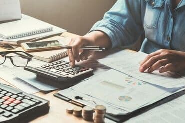 Бухгалтерские услуги | Подготовка налоговой отчетности, Сдача налоговой отчетности, Консультация