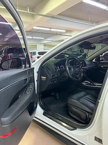 audi s8: Hyundai Sonata: 2019 г., Автомат, Газ, Седан — 10