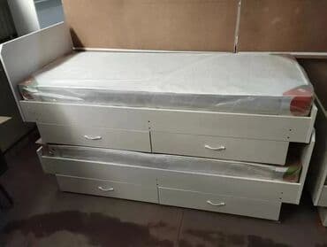 кровати взрослые: Односпальная кровать, Новый, С матрасом, длина - 195 см — 31