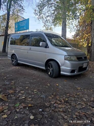 крыло нексия 1: Honda Stepwgn: 2005 г., 2 л, Автомат, Газ, Минивэн — 9
