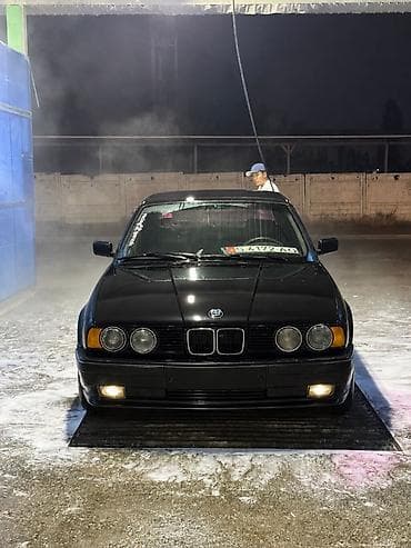 BMW 5 series: 1992 г., 2.5 л, Механика, Бензин, Седан
