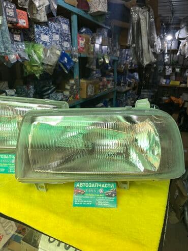 c4: Комплект передних фар Volkswagen 1993 г., Новый, Аналог, Китай — 3