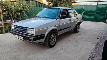 Унаа сатуу: Volkswagen Jetta: 1989 г., 1.8 л, Кол менен иштөөчү, Бензин, Седан — 2