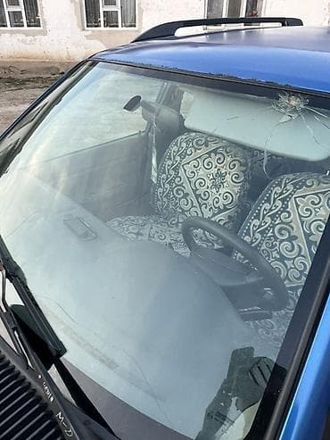 Mazda: Mazda Demio: 1998 г., 1.3 л, Ручные, Бензин, Хэтчбэк — 8