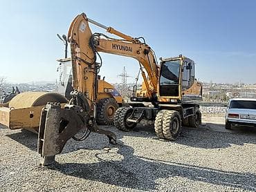 Экскаватор, Hyundai, Колесный at lalafo.kg Экскаватор, Hyundai, Колесный