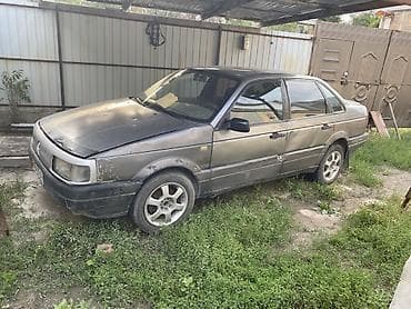 pasat: Volkswagen Passat: 1989 г., 1.8 л, Механика, Бензин, Седан — 1