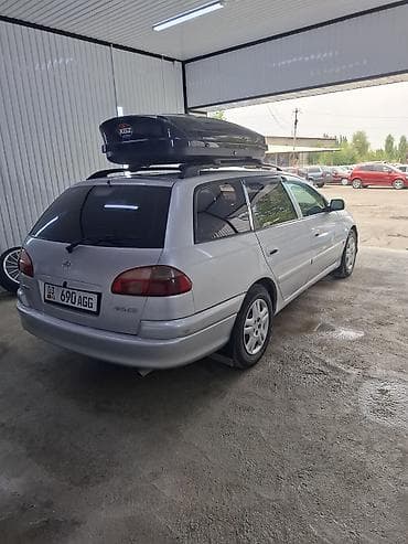 Toyota Avensis: 2002 г., 1.8 л, Кол менен иштөөчү, Газ, Универсал lalafo.kg да Toyota Avensis: 2002 г., 1.8 л, Кол менен иштөөчү, Газ, Универсал