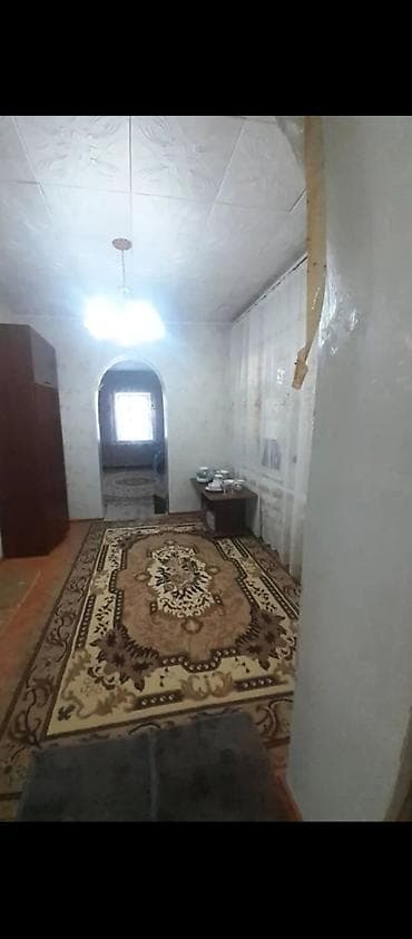 Үйлөрдү сатуу: 70 м², 4 бөлмө, Забор, тосулган — 6