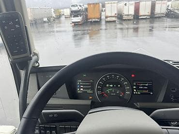 ман вольво даф: Грузовик, Volvo — 7