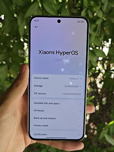 Xiaomi, 13, Б/у, 256 ГБ, цвет - Белый, 2 SIM — 2