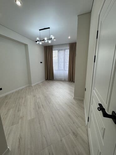 меняю доплатой мне: 3 комнаты, 93 м², Элитка, 3 этаж, Евроремонт — 4