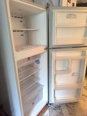 ветреный холодильник: Холодильник Samsung, Двухкамерный — 2