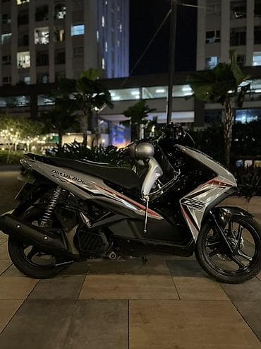 honda capa: Скутер Honda Air Blade 125 - Кузов: современный городской скутер с — 1