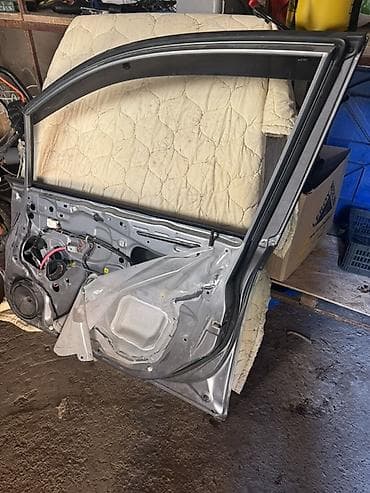 Дверь Передняя левая Honda, Б/у