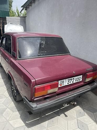 краска на авто: ВАЗ (ЛАДА) 2107: 2000 г., Седан — 4
