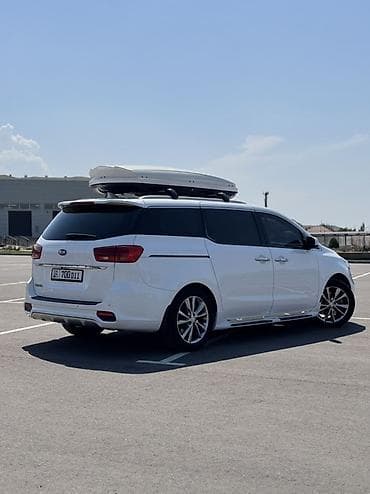 Kia Carnival: 2018 г., 2.2 л, Автомат, Дизель, Вэн/Минивэн — 4