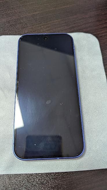 Техника жана электроника: Google Pixel 10, Колдонулган, 128 ГБ, түсү - Көк, eSIM — 3