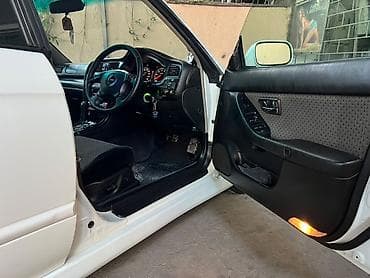 suba: Subaru Legacy: 2002 г., 2 л, Автомат, Бензин, Седан — 7