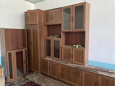 Стенки-шкафы: Сатылат срочно жалал абад сузакта шкафы бар ценаны суйлошу жолдору да — 2