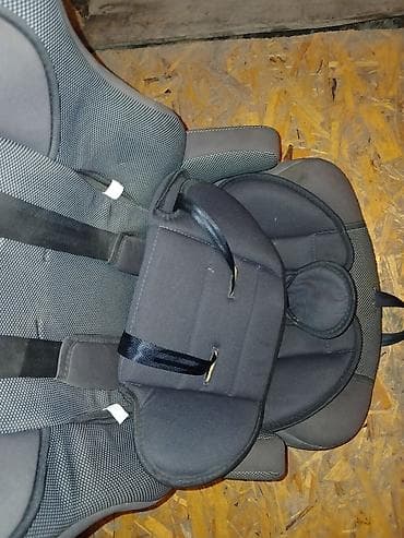 детский машына: Автокресло, цвет - Черный, Б/у — 10
