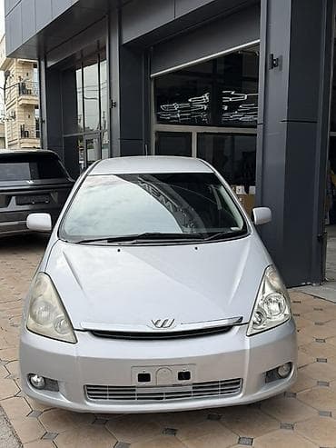 byd 05: Toyota WISH: 2002 г., 2 л, Автомат, Бензин, Универсал — 1