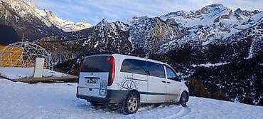 переднее сиденье: Услуги трансфера на 8-ми (кроме водителя) местном минивэне — 6