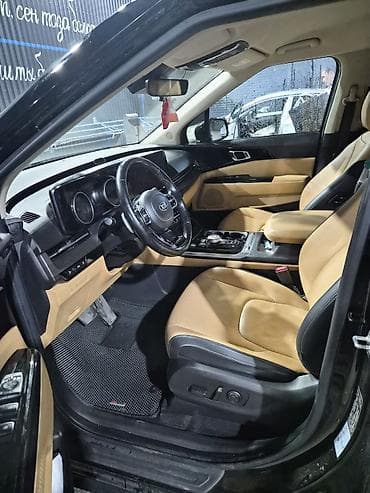 оригин: Kia Carnival: 2021 г., Минивэн — 6