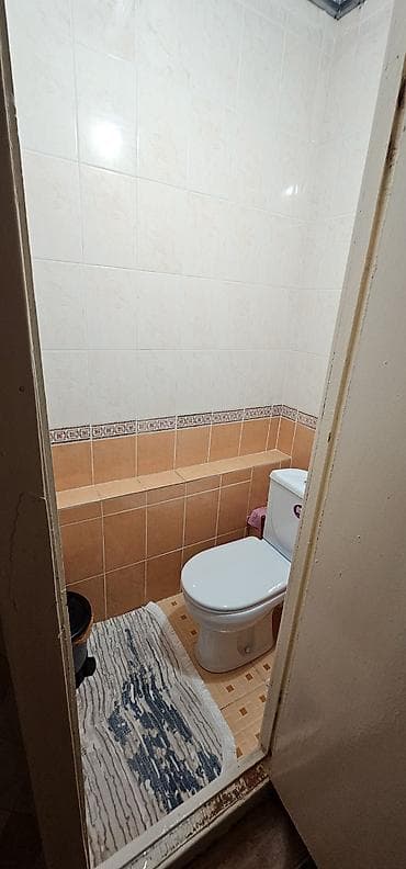 район 4 гор больницы: 3 комнаты, 63 м², 3 этаж, Косметический ремонт — 8
