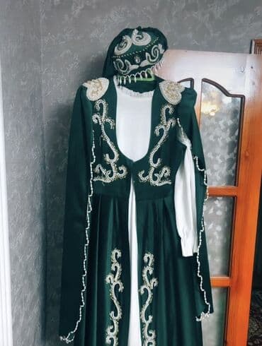 куртки женские зимние бишкек: Продается национальное женское платье!! Не детское !!! Надевали только — 1