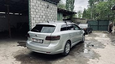 6: Toyota Avensis: 2009 г., 1.6 л, Ручные, Бензин, Универсал — 1